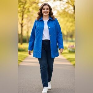 Avenue blue spring/fall jacket, button closure, side pockets, collar, size 18/20